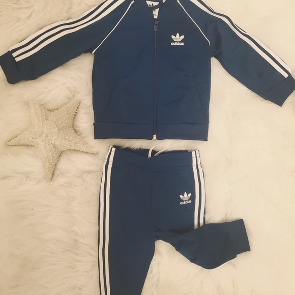 SOLD Adidas Tracksuit Infant - Picture 1 of 2